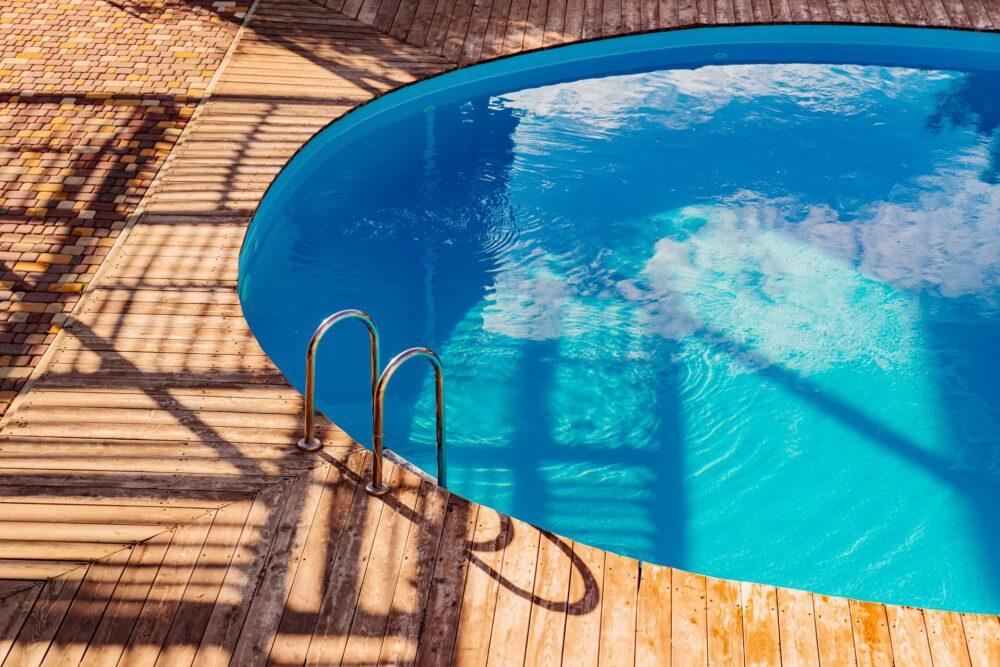 Runder Pool