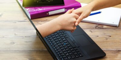 Digitale Weiterbildung von zu Hause: Diese Technik brauchst du wirklich